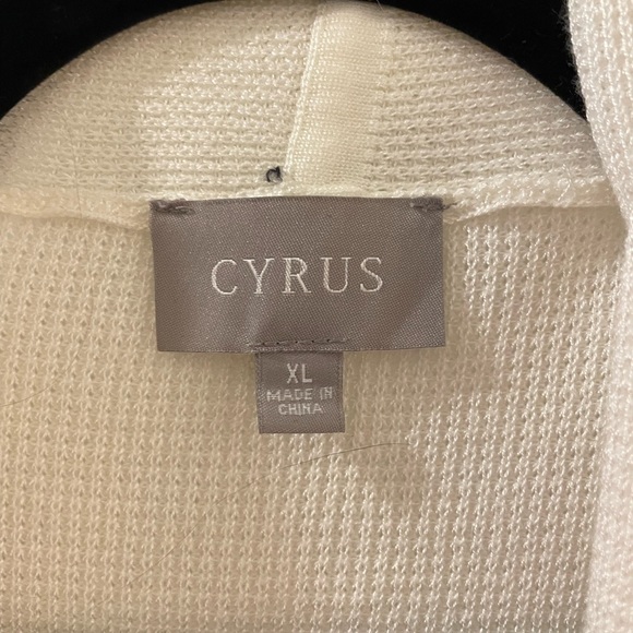 Long White Cardigan - Picture 3 of 5